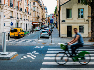 Cyklist i Paris